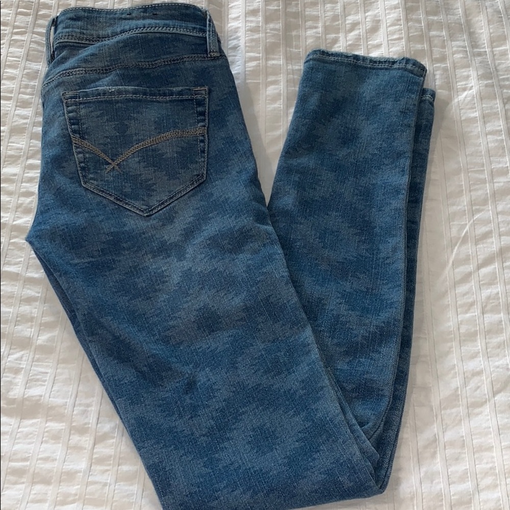 Bullhead Black denim
